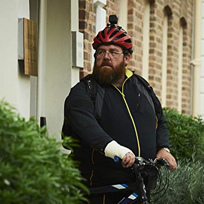 Dr. Iain Glennis, Dr. Ian Glennis