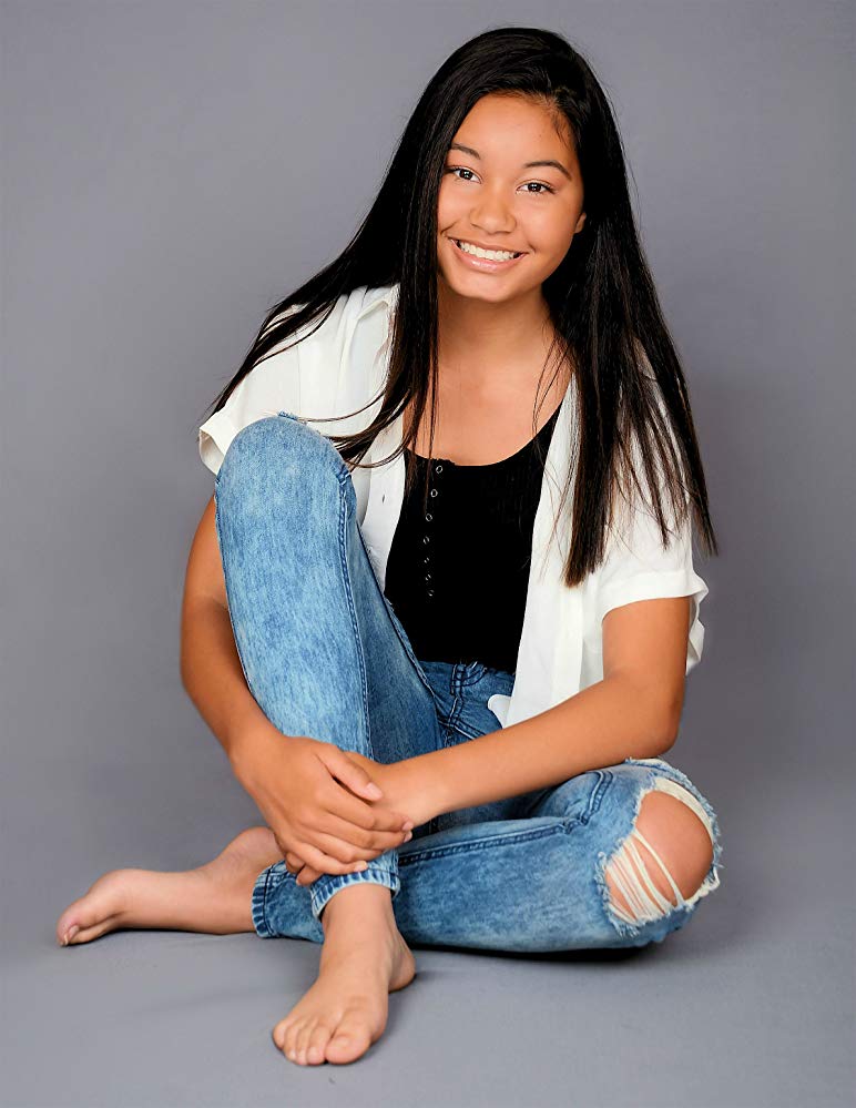Isabella Holcomb