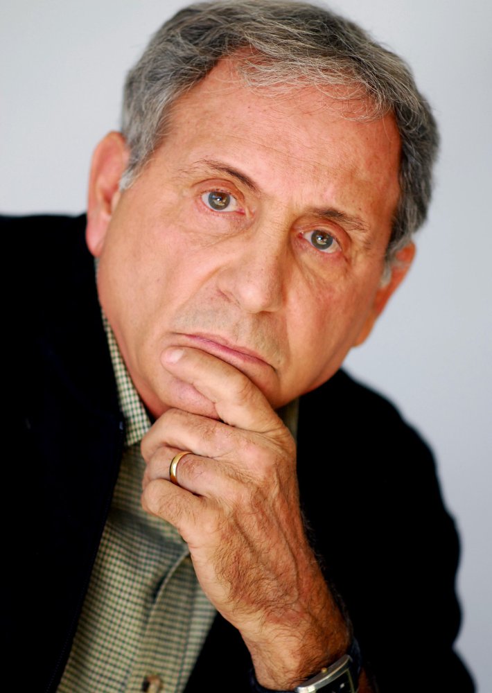 Dominic Oliver