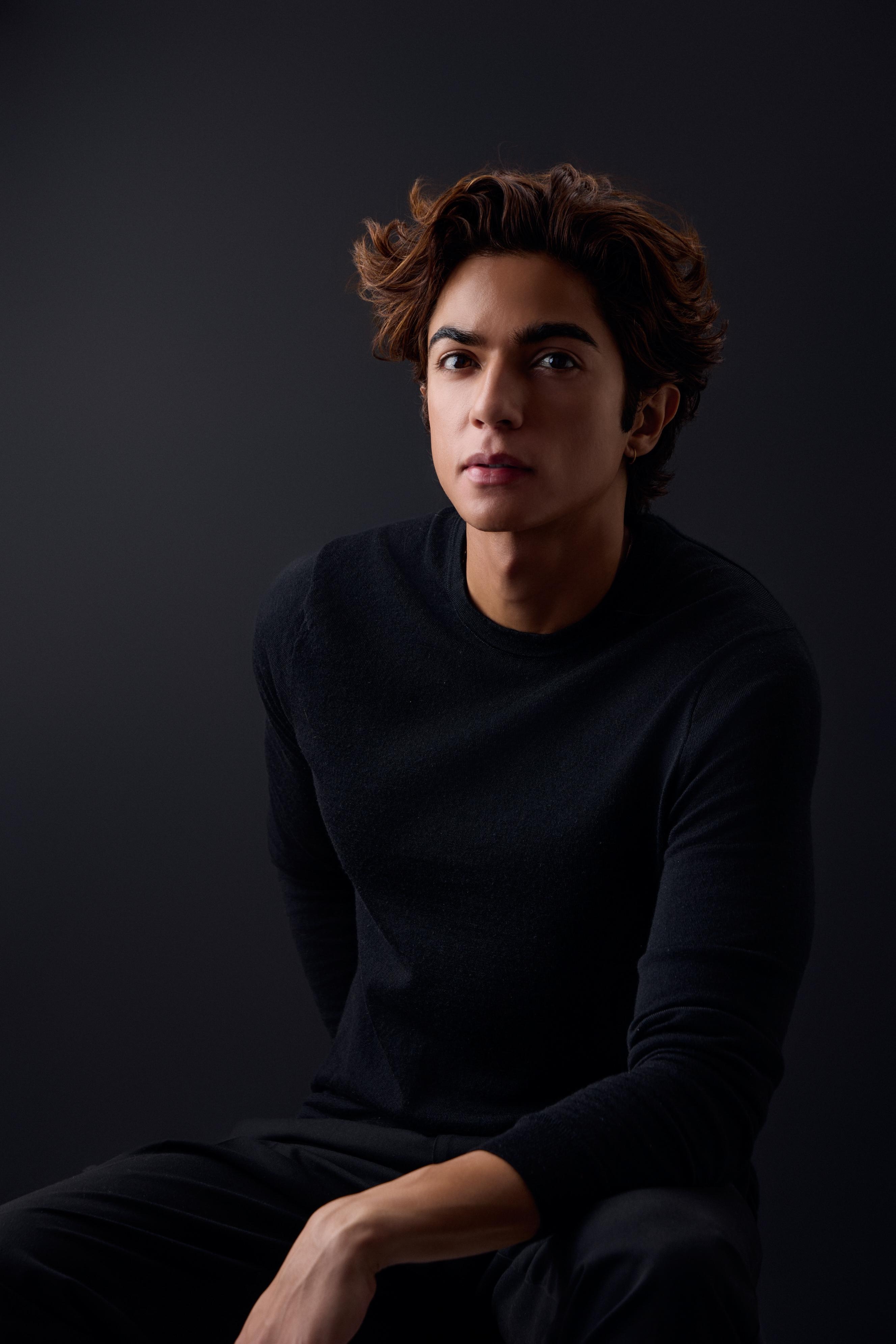 Adam Amour