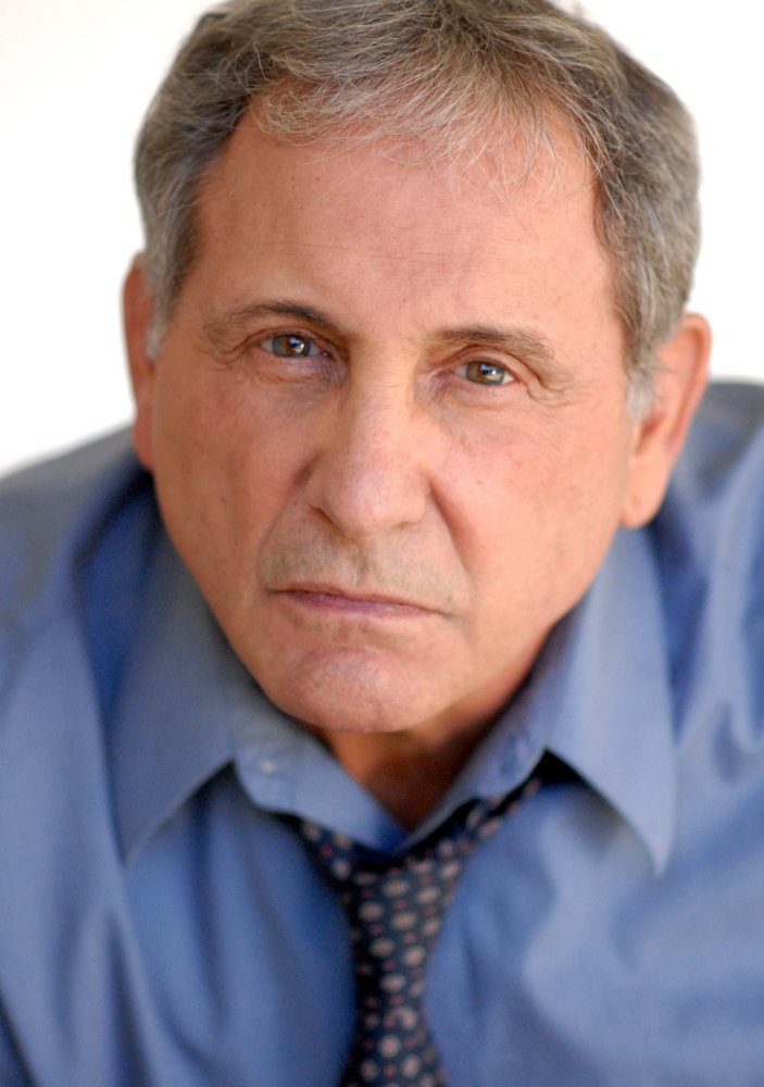Dominic Oliver