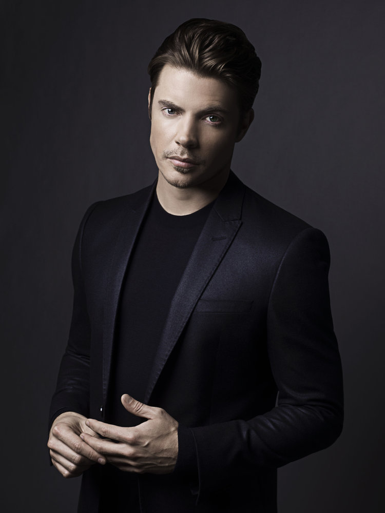 Josh Henderson