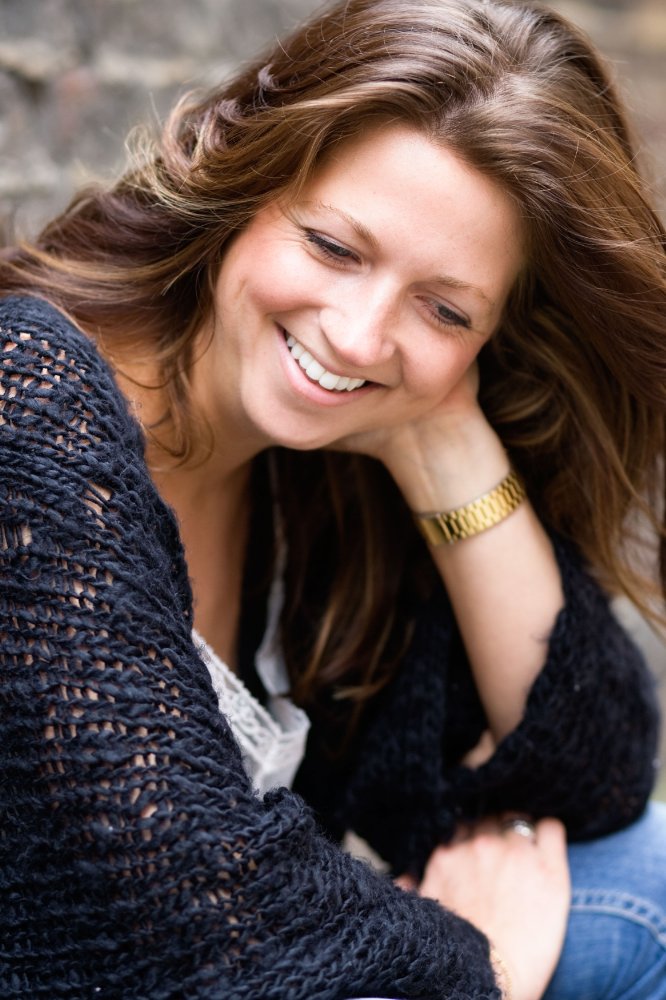 Joanna Bool