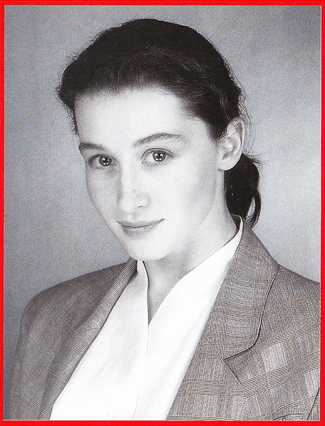 Anne Brochet