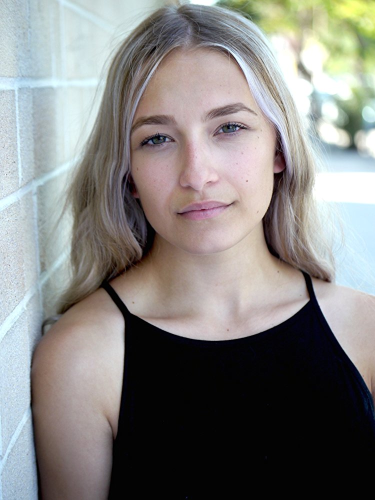 Renee Dobre