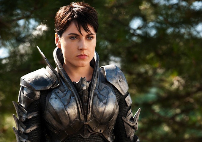 Antje Traue