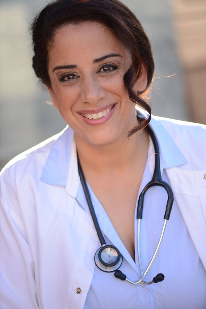 Mona Mossayeb