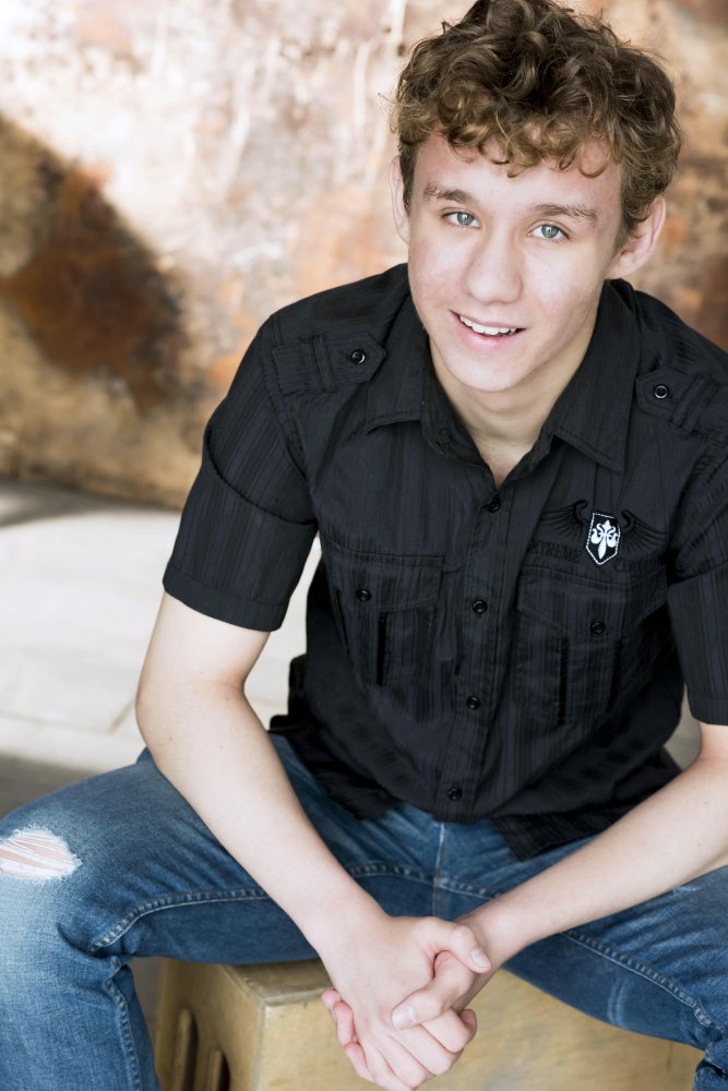 Carsen Warner
