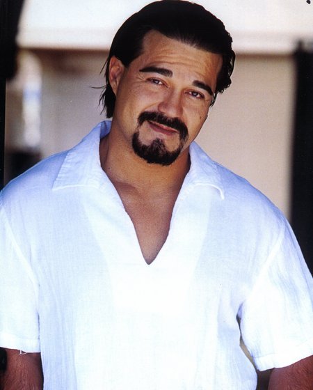 Norman Mora