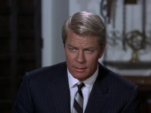 Peter Graves