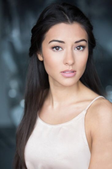 Naomi Willow