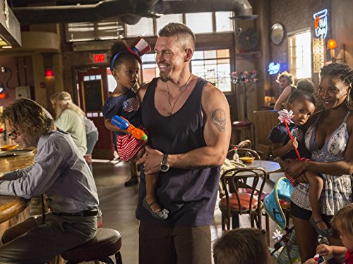 Steve Howey