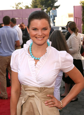 Heather Tom