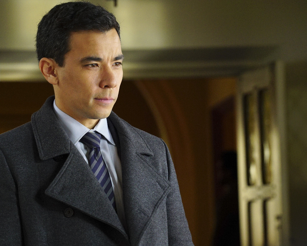 Conrad Ricamora