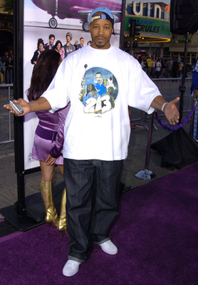 Warren G.