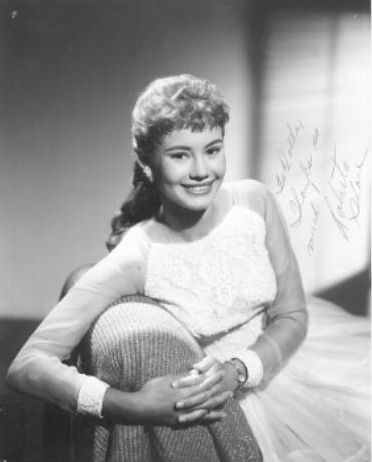 Roberta Shore