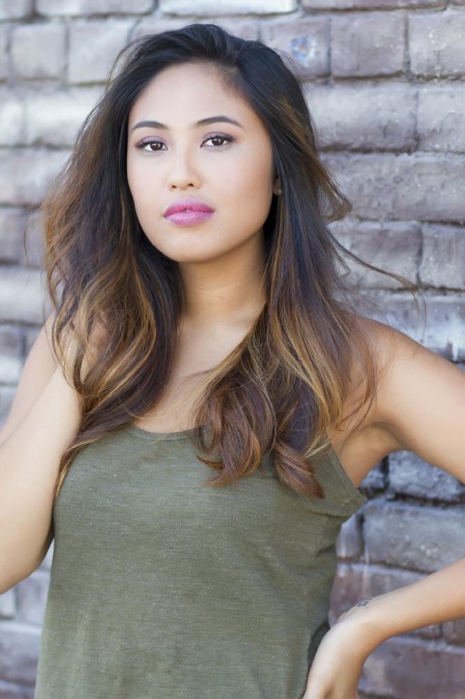 Nina Gosiengfiao