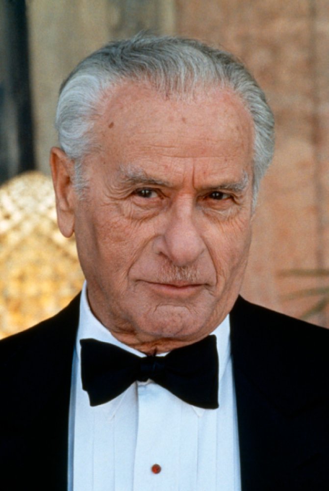 Eli Wallach