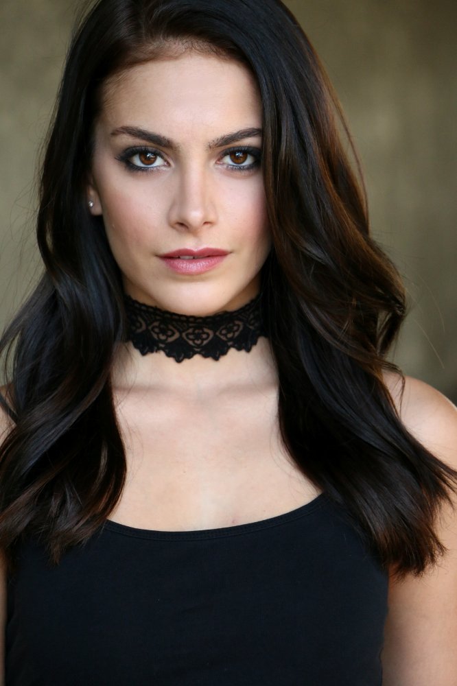 Hollie Shay