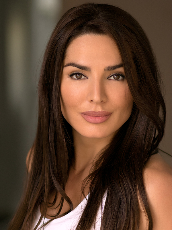 Lea Llovio
