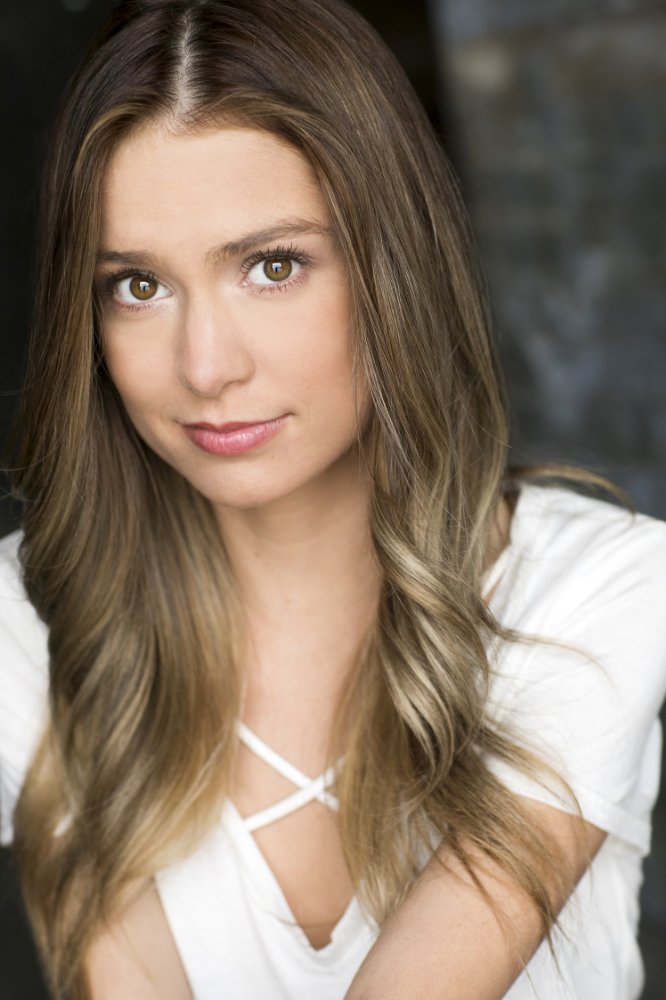 Elle McLemore
