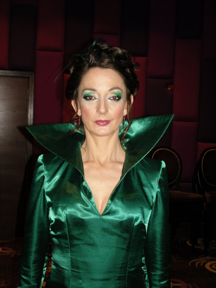 Sally Mortemore