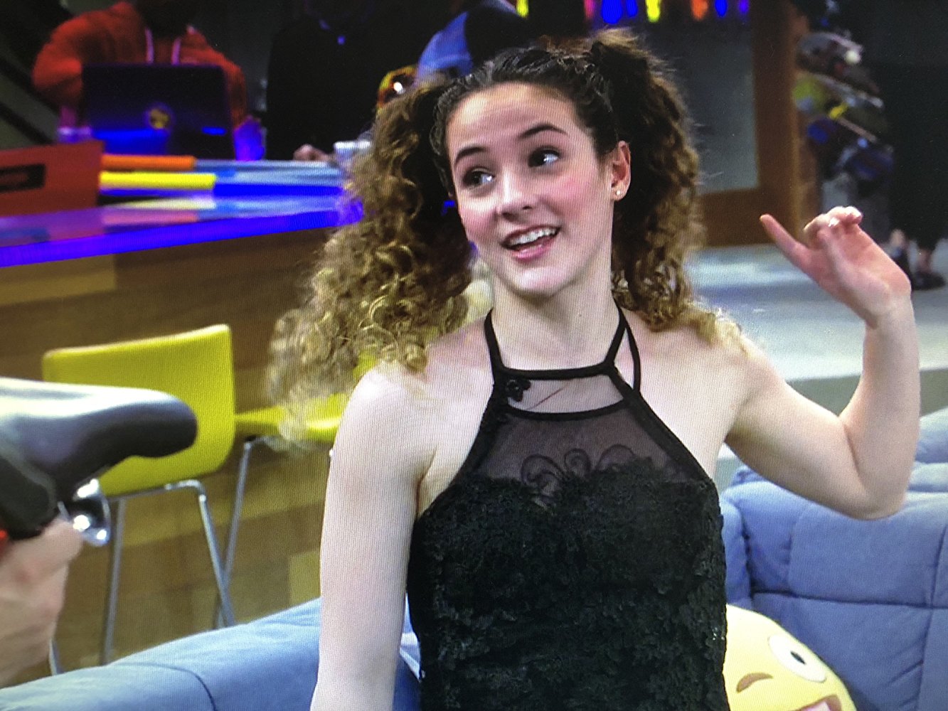 Sofie Dossi