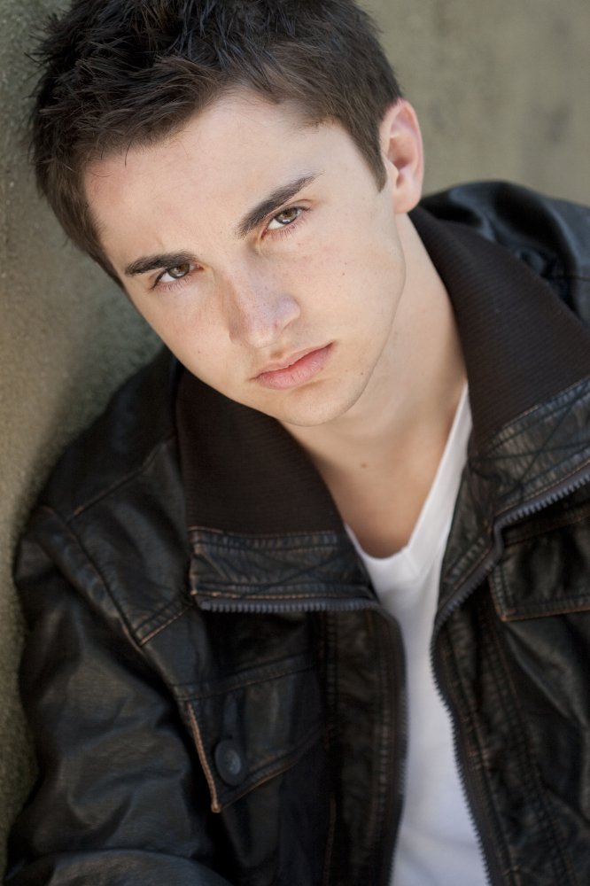 Dakota T. Jones