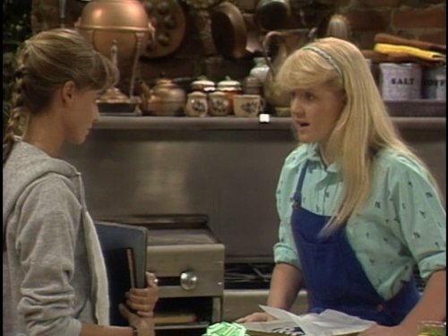 Tina Yothers