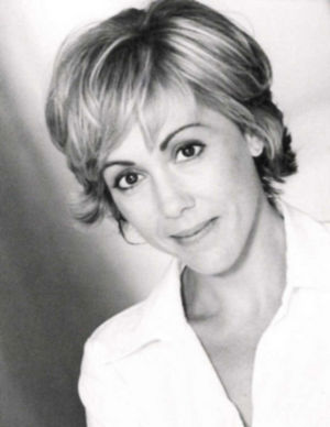 Laura Buckles