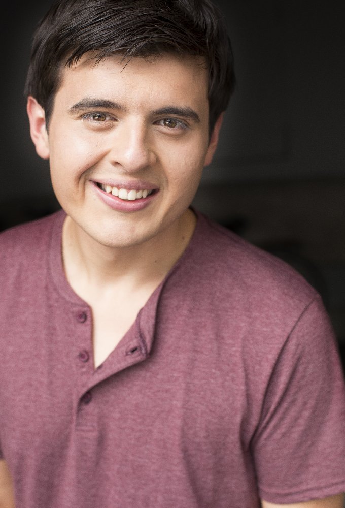 Ariel Flores