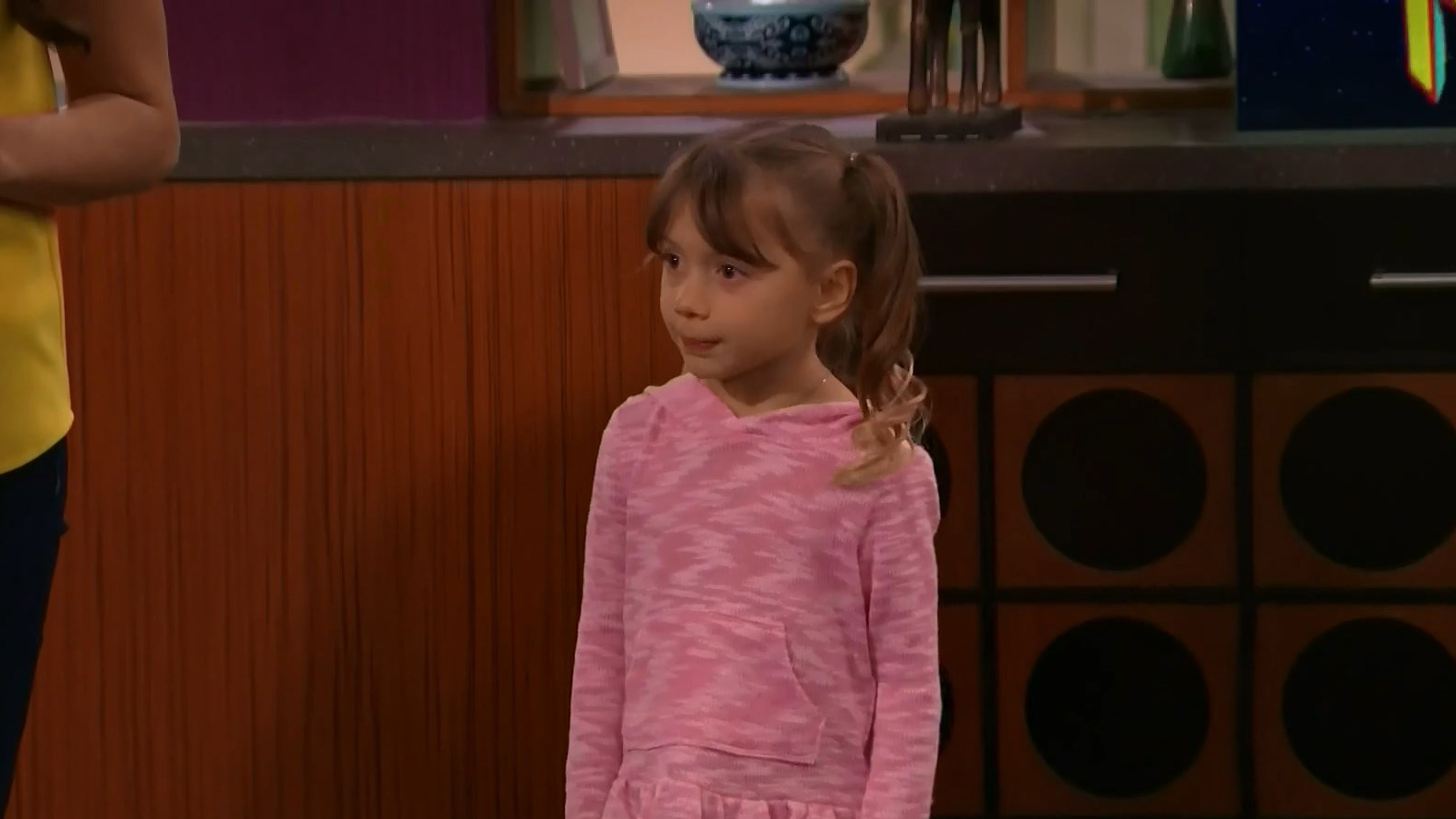 Chloe is the youngest daughter of Hank and Barb Thunderman. 