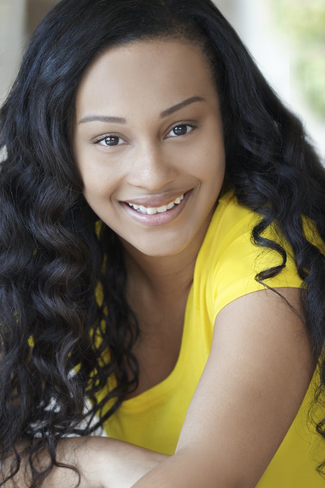 Aliyah Royale