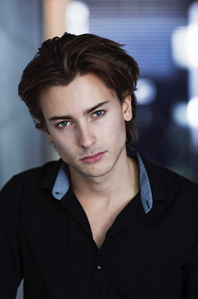 Elijah Rowen