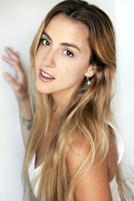 Laura Olivier