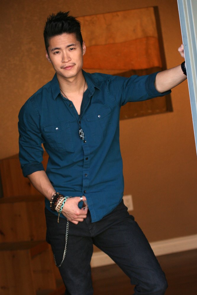 Christopher Naoki Lee