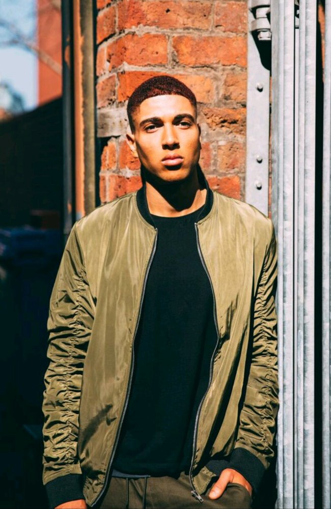 Alex Tamaro