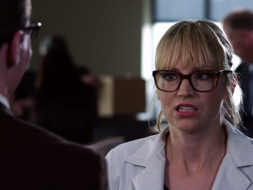 Beth Riesgraf