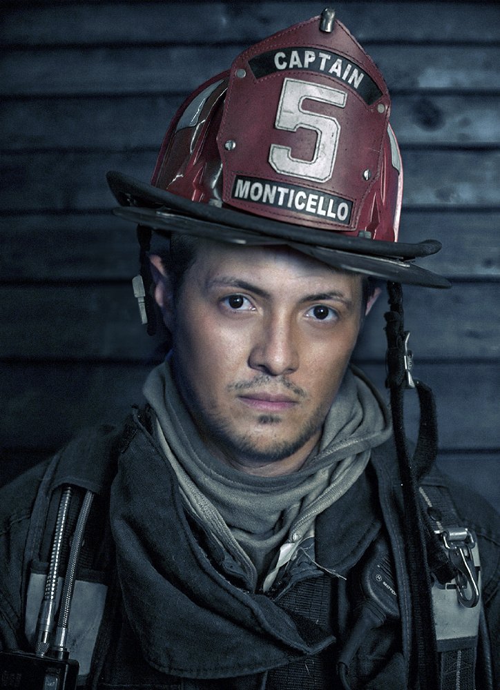 Hector Luis Bustamante