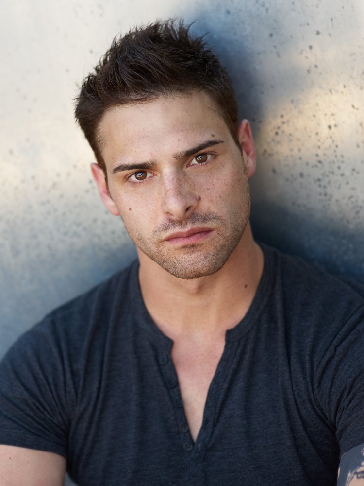 Nicholas Gunn