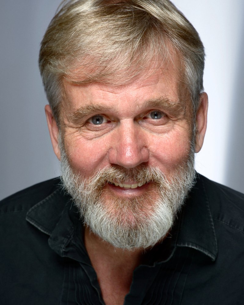 Geoffrey Kirkness
