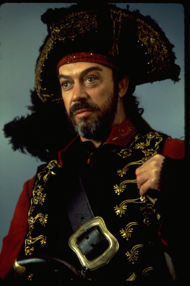 Tim Curry