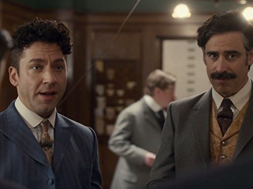 Stephen Mangan