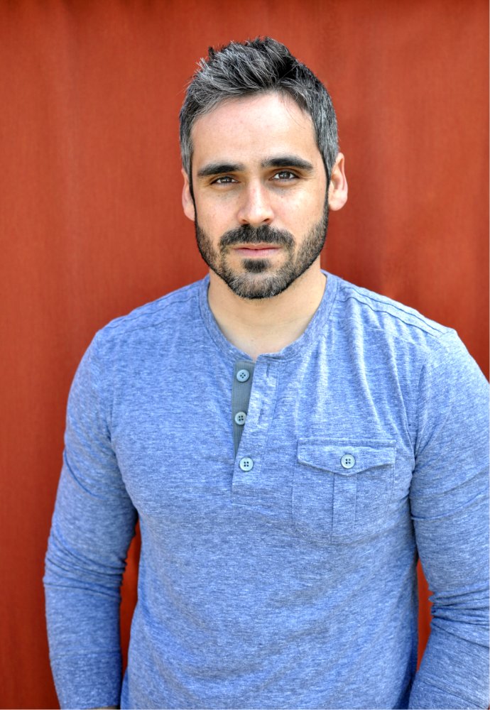 Nikolas Holmes