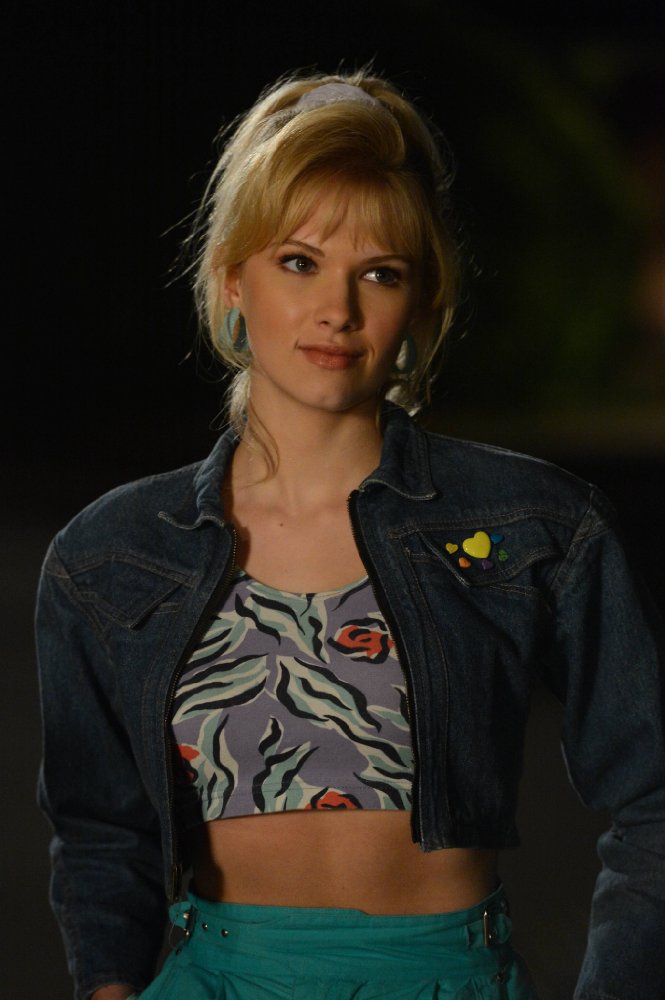 Claudia Lee