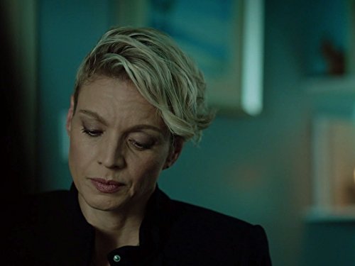 Detective Angie Flynn