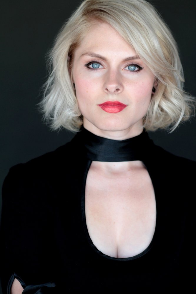 Renna Nightingale