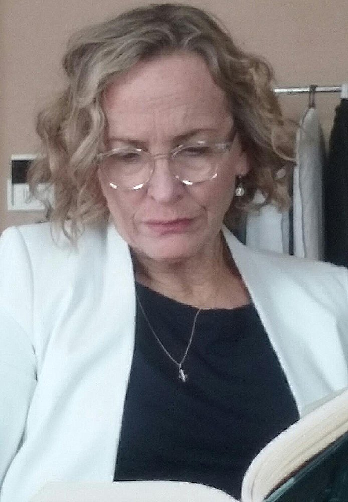 Joanne Popolin