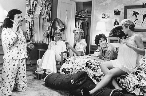 Dinah Manoff