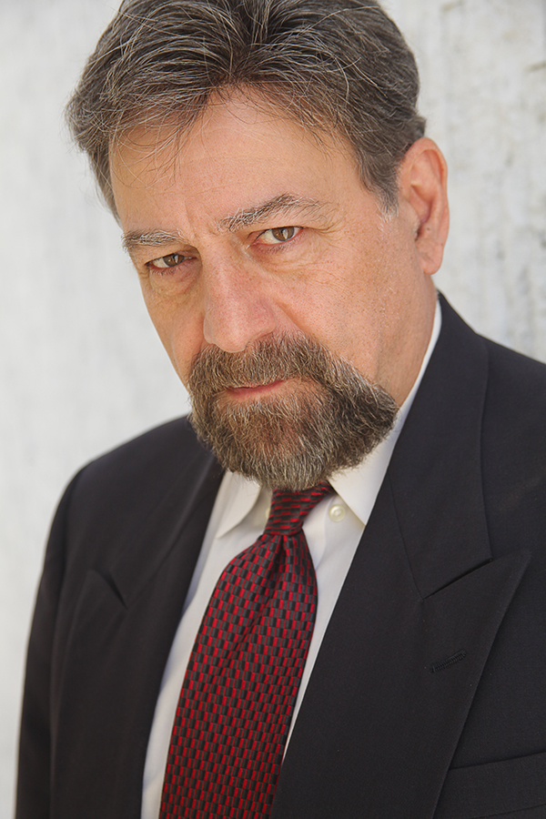 Glenn Takakjian